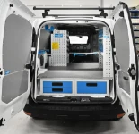 01_Dacia Dokker 2021 L1 H1 con cajoneras largas de doble fondo Syncro