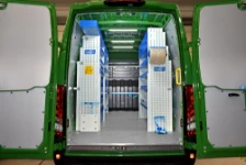 01_Daily Iveco L3H2 para obras de construcción equipado por Syncro System