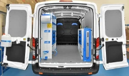 01_Ford Transit L2H2 equipado por Syncro para tuberías