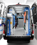 01_Mercedes Sprinter con equipamiento Syncro para instalador de puertas y ventanas