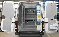 01_VW Crafter equipado por Syncro para pintor de obra.