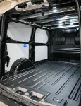 02_Detalle de pared izquierda Volkswagen Transporter sin muebles, solo Syncroblock