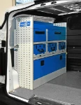 02_Jumpy con revestimientos y muebles Syncro System