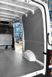 03_Pared derecha Crafter con protecciones para la carrocería