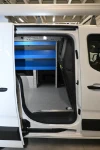 04a_Acceso por puerta corrediza Proace City equipado por Syncro
