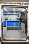 04_Banco de trabajo plegable en furgoneta Ford Transit - cerrado