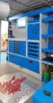 04_Equipamiento con armario y cajones metálicos en Fiat Ducato para las fuerzas aéreas