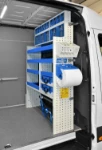 04_Mobiliario en separador de carga del Sprinter con cajones, estantes y accesorios Syncro