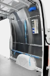 04_Pared derecha de Sprinter con accesorios Syncro