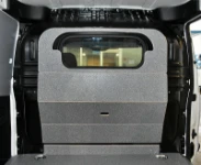 04_Revestimientos para plataforma y separador de carga para Doblò en Syncro System