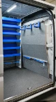 04_Separador de carga Ducato con Syncroblock con ganchos y correas Syncro