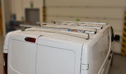 05_Barras portatodo con perfil Ultrasilent en el techo del Fiat Talento