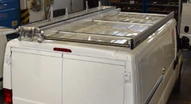 05_Portatodo Ultrasilent con portaescalera de una corredera en Jumper