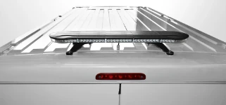 06_Barra led para señalización externa en el techo del Boxer Peugeot