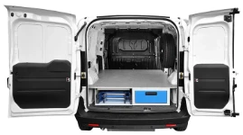 06_Repisas infraplataforma para objetos alargados