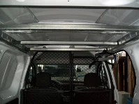 Barras para prendas colgadas para Dokker