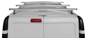 Barras portapaquetes sin topes triangulares para NISSAN NV300