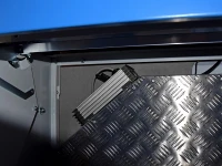 Convertidor para furgoneta a bordo del Custom