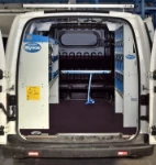 El receptáculo de carga equipado del NV200