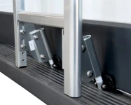 Enganche inferior de la escalera para montar en el techo de la furgoneta