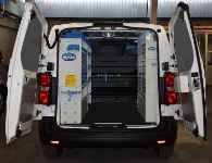 Equipamiento completo Jumpy con cajones para electricistas