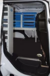 Equipamiento Connect visto desde la puerta lateral