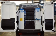 Rivestimento interno completo del Dacia Dokker con pianale e pannellature