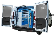 Equipamiento lado izquierdo de Talento Trafic NV300