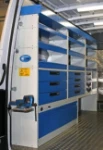 Modulo Syncro Ultra nel NV250 con cassetta di pronto soccorso e supporto per attrezzo