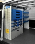 Equipamiento para furgoneta Renault Trafic lado izquierdo.
