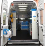 Equipamiento Syncro para furgoneta de mantenimiento en el aeropuerto