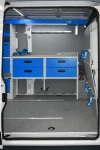 Banco da lavoro e copriparatia con accessori su Opel Movano