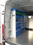 Modulo Syncro Ultra nel NV250 con cassetta di pronto soccorso e supporto per attrezzo