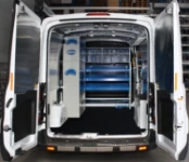 Furgoneta para instalaciones de redes wi fi, datos y voces