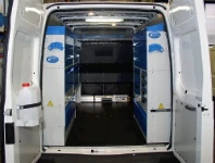 Rivestimento interno in legno e lamiera e portatutto per Jumpy