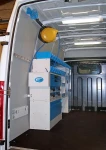Modulo sinistro dell'allestimento Syncro Ultra nel NV250, con pannello portautensili e portarotoli