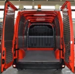 Paneles y revestimientos en aluminio damero para Master