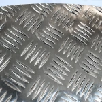 Plataforma de aluminio estriado