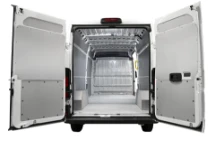 Plataforma de madera y panelado de chapa prebarnizada para Citroen Jumper