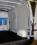 Plataforma, revestimientos internos y equipamiento para Interstar