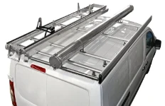 Portaescalera basculante y portatubos para Proace