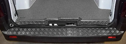 Protector de parachoques en aluminio damero