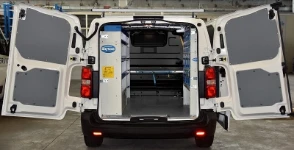 01_Peugeot Expert equipado para trabajos de climatización y fontanería