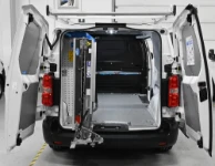 01_Scudo l2 h1 equipado con rampa para empresa de limpieza