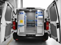 01_Vivaro L2H1 para protecciones industriales con mobiliario interno completo