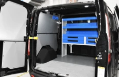 02_Revestimientos paredes y suelo para Ford Custom por Syncro