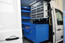 04_Separador de carga Crafter con máquina combinada generador compresor