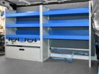 04_Sujeta maletines con correa para Trafic