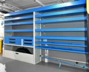 04_Sujetamaletines en Transit equipado por Syncro System 