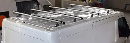 Barras portatodo en furgoneta para reestructuraciones comerciales